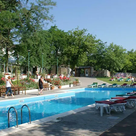 Aristocrat Apartment Odesa